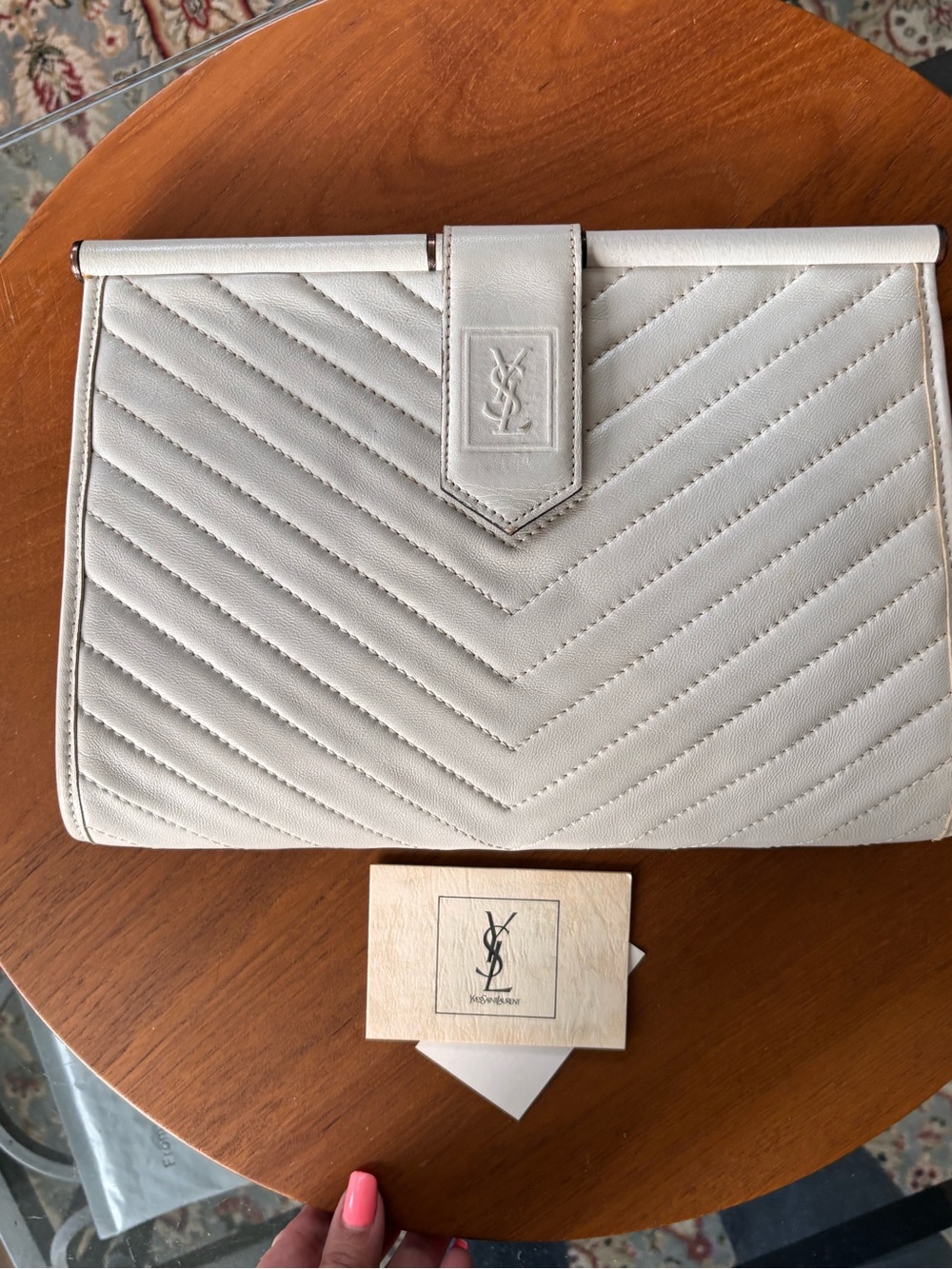 Yves Saint Laurent Chevron Clutch in Bone - Picture 5 of 9